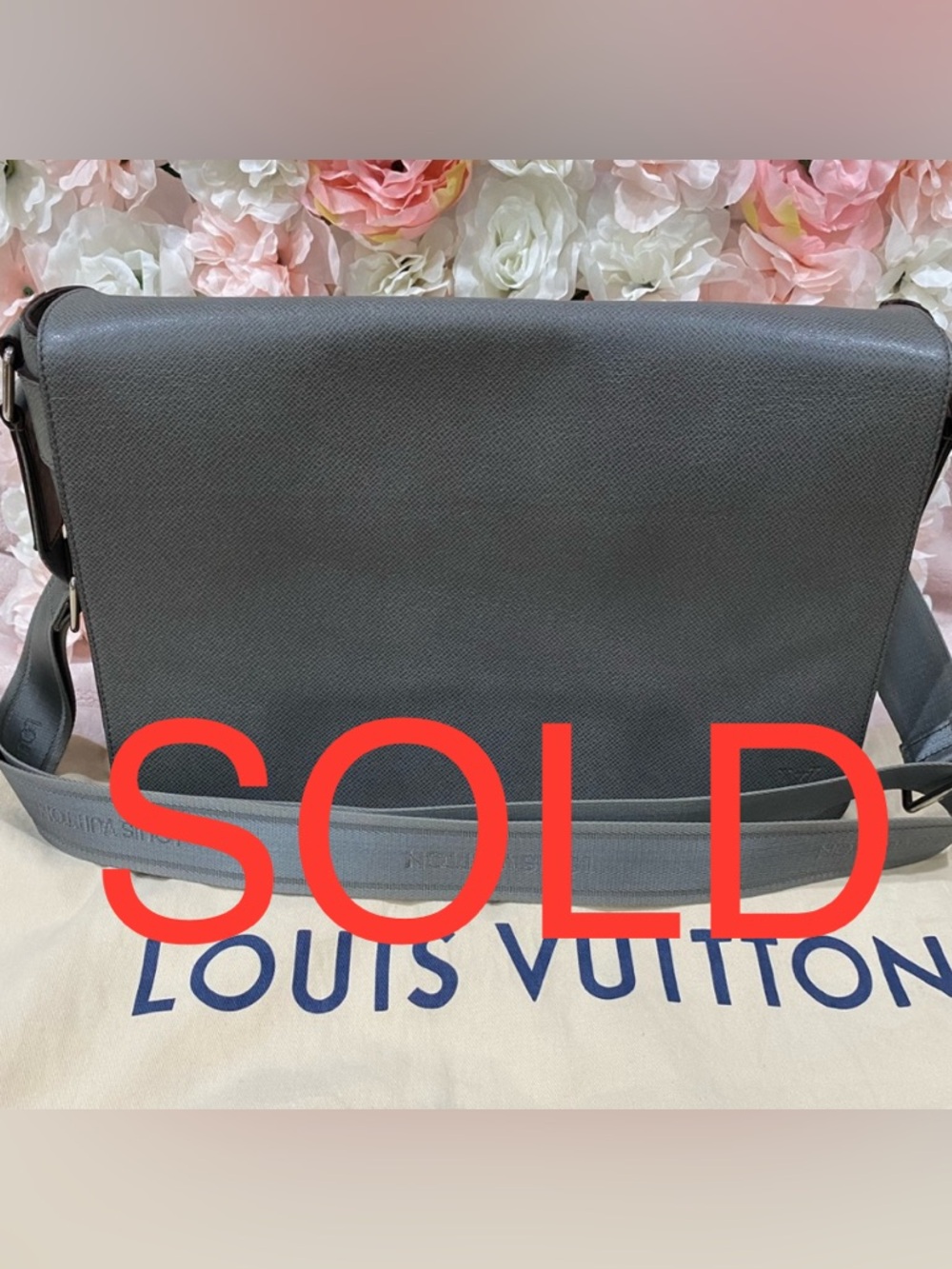 ***SOLD***Louis Vuitton Taiga Leather Roman MM Messenger Bag